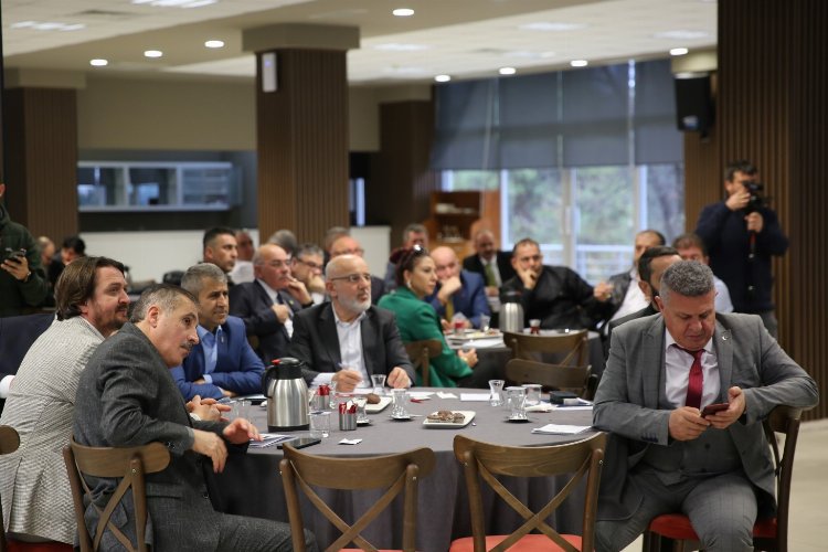 Kocaeli'de esnaflar eğitim kampında buluştu -