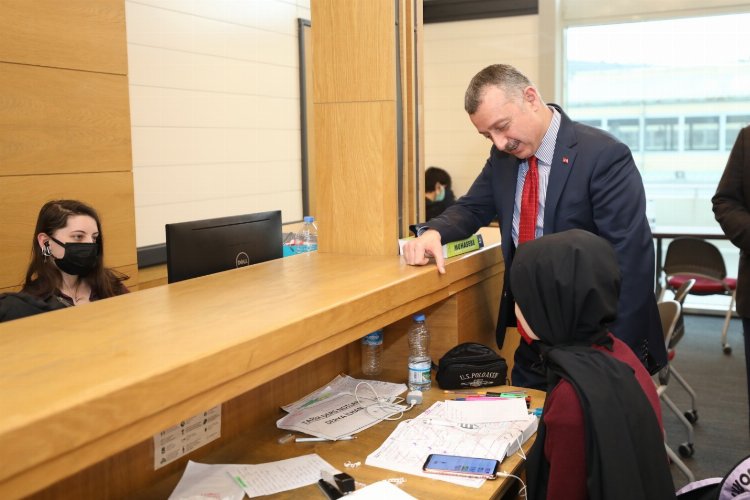 Kocaeli'de geleceğin akademisyenlerine özel ilgi -
