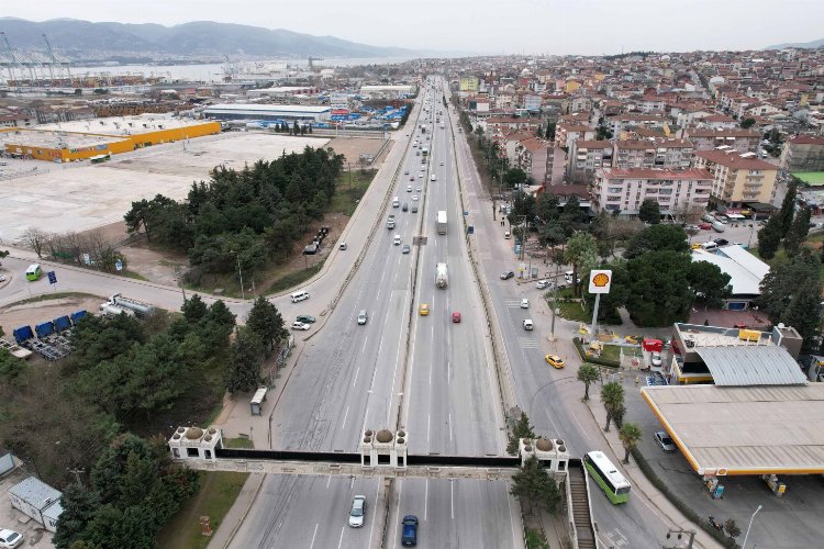 Kocaeli'de iki yeni üst geçit -