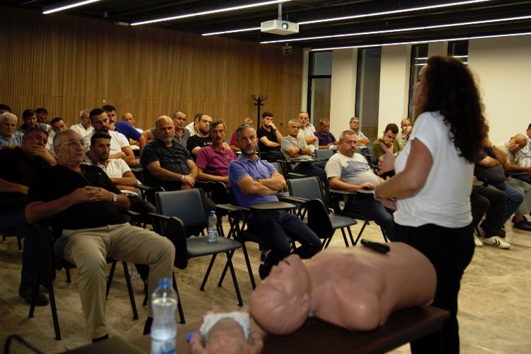 Kocaeli'de şoförler 'ilk yardım' ile bilinçlendi -