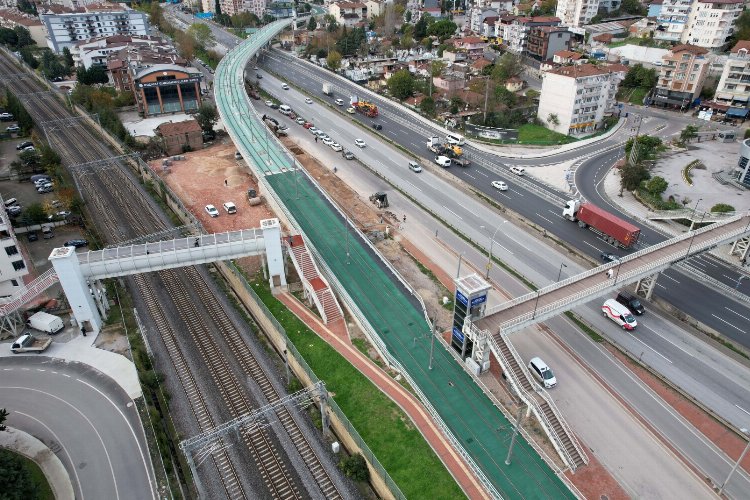 Kocaeli'de tramvay hattı durağına 78 araçlık otopark -
