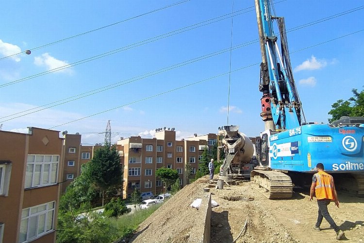 Kocaeli'de 'Yuvam Akarca'da 86 adet fore kazık çakıldı -