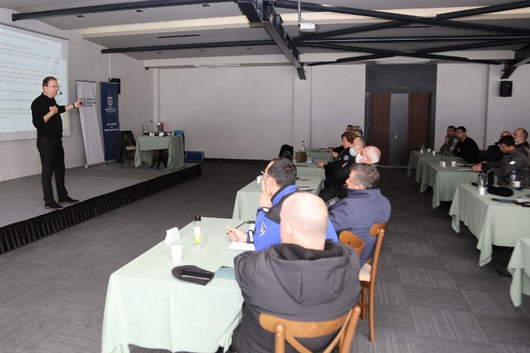 Kocaeli'de Zabıta'ya 'gelişim' eğitimi -