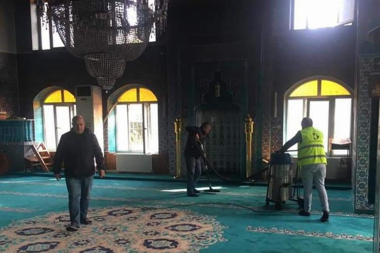 Kocaeli'de İzmit Yenidoğan Camii'ne onarım