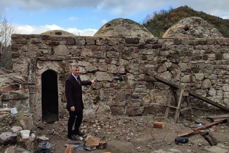 Kocaeli Gölcük'te tarihi hamamın restorasyonu sürüyor -