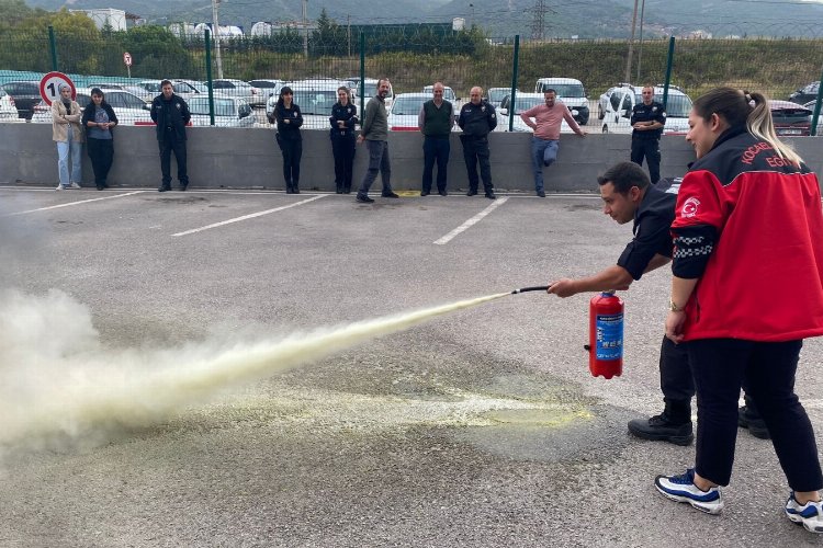 Kocaeli İtfaiyesi, eğitimde vites yükseltti -