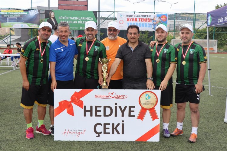 Kocaeli İzmit'te ayak tenisi heyecanı -