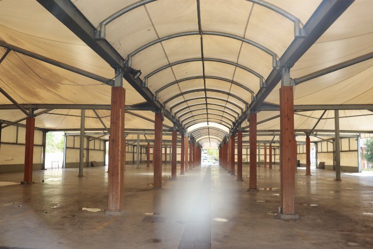 Kocaeli İzmit'te konforlu Kuruçeşme Kapalı Pazarı -