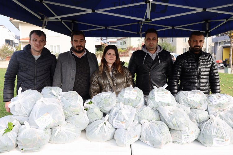 Kocaeli İzmit ürettiklerini paylaşıyor -