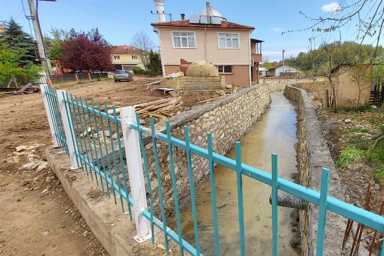 Kocaeli Kandıra Pınarlı deresinde ıslah çalışması -
