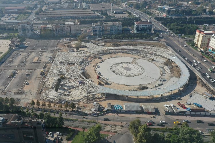 Kocaeli Milli İrade Meydanı'ndaki otoparkta sona yaklaşıldı -