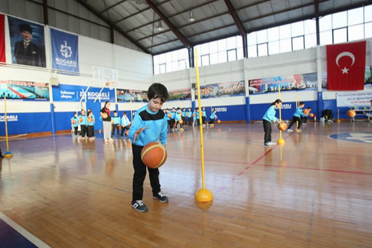 Kocaeli'nde yaz spor okulu zamanı -