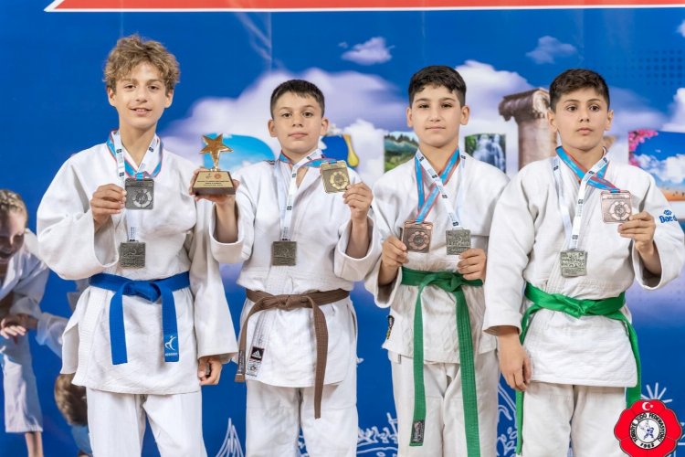 Kocaeli'nin minik judocuları gelecek vaat etti -
