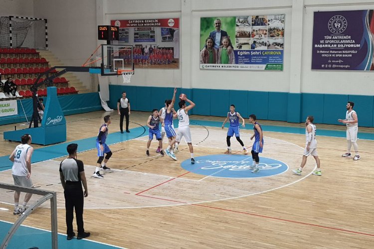 Kocaeli temsilcisi Çayırova, potadaki liderliği bırakmadı -
