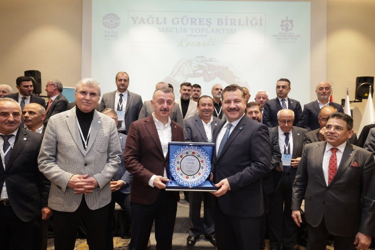 Kocaeli yağlı güreşin sembol şehri -