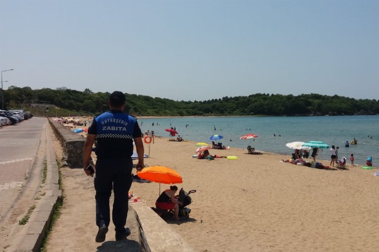 Kocaeli Zabıtası plajlarda görev başında -