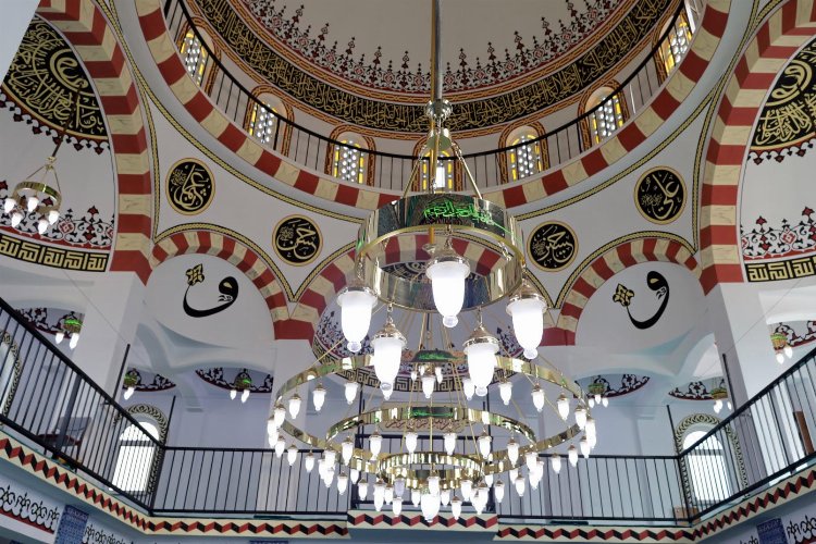 Kocaeli İzmit Bahtiyar Camii küllerinden doğdu -
