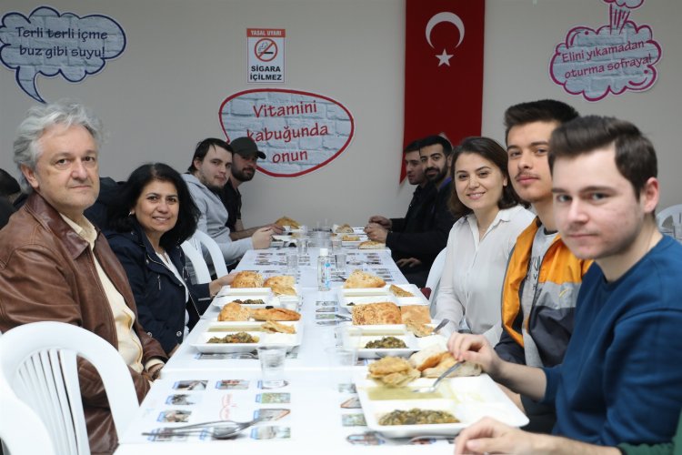 Kocaeli İzmit Belediyesi Anne Eli hizmeti yeniden başladı! -