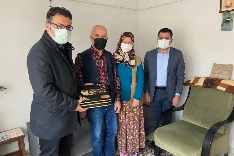 Kocaeli İzmit Belediyesi şehit ailelerini yalnız bırakmadı -