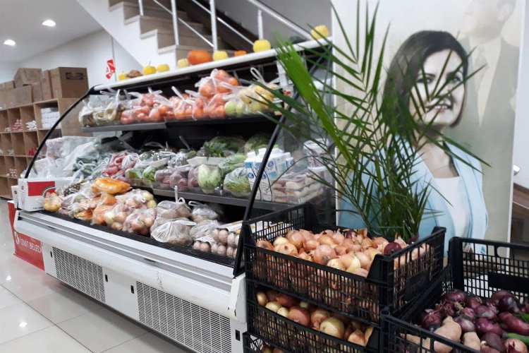 Kocaeli İzmit Belediyesi Gıda Bankası gönüllere dokunmaya devam ediyor -