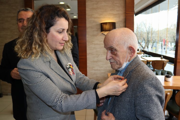 Kocaeli İzmit Belediyesi üst yönetimi muhtarları dinledi -
