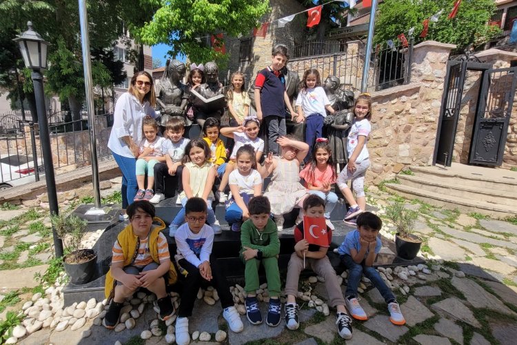 Kocaeli İzmit'te '107 yıllık destan' sergisi ilgi gördü -
