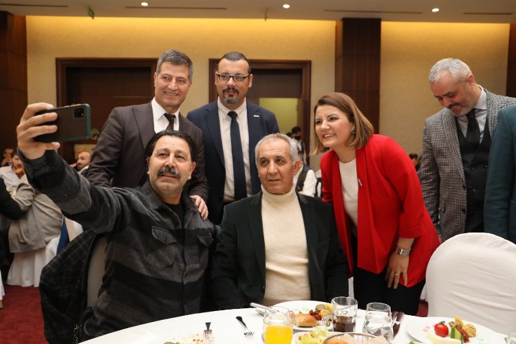 Kocaeli İzmit'te 12 ilçe dernekleriyle kent için Ortak Akılda buluştu -