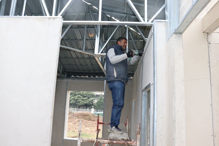 Kocaeli İzmit'te Otizm Spor ve Yaşam Evi projesinde çalışmalar hızla devam ediyor -