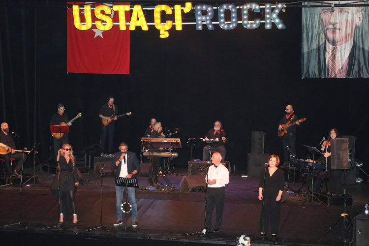 Kocaeli İzmit’te Usta Çı-Rock Rüzgarı -