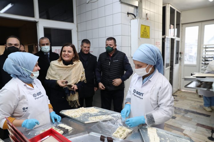 Kocaeli İzmit'te Öz Can Pişmaniye’ye geçmiş olsun ziyareti -