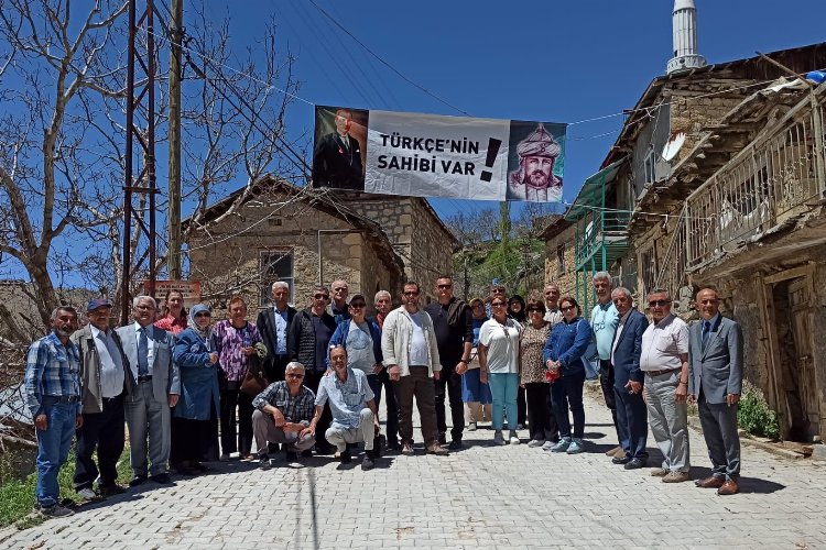 Kocaeli İzmit'tin STK'ları Dil Bayramı'nı Ermenek'te kutladı -