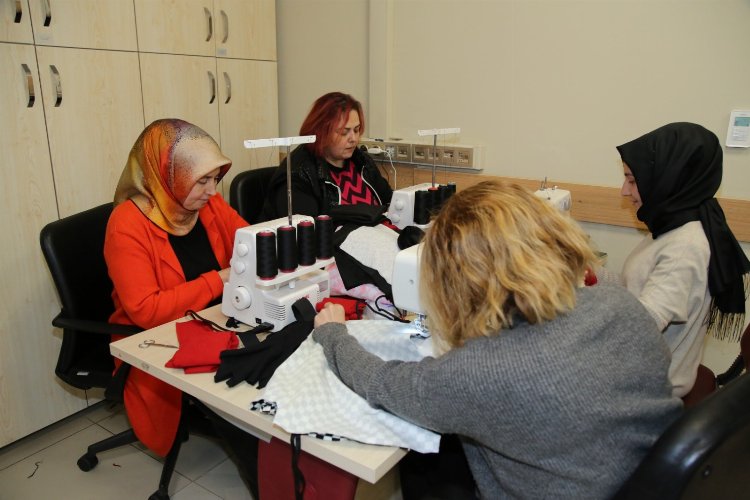 Kocaelili kadınlar gönülleri ısıttı -