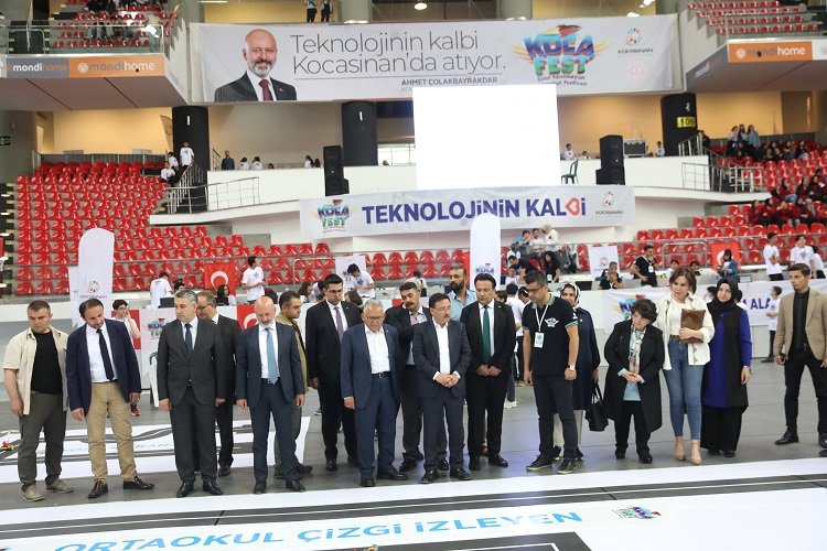 KOCAFEST gençlerin hayalini gerçekleştiriyor -