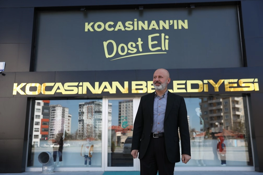 Kocasinan, evde bakım hizmetiyle hem şifa dağıtıyor hem yüzleri güldürüyor -
