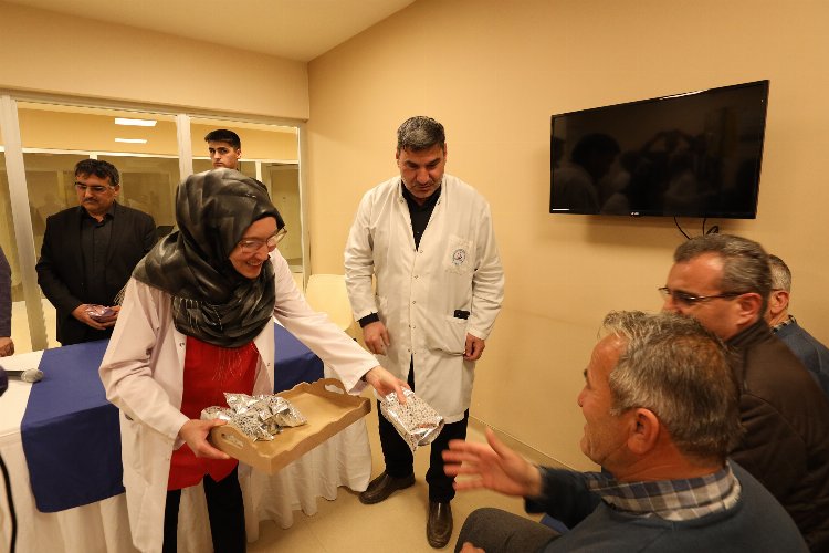 KOMEK Onkoloji hastalarına destek oluyor -