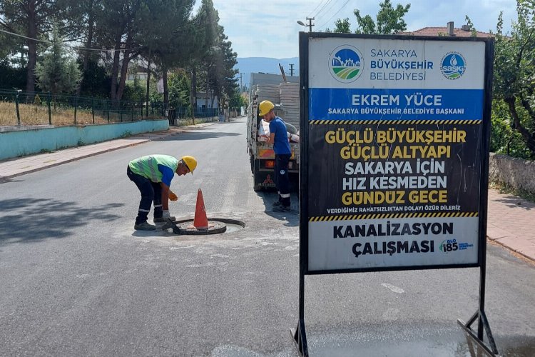 Konforlu ulaşım için Geyve’de 600 kapağa müdahale edildi -