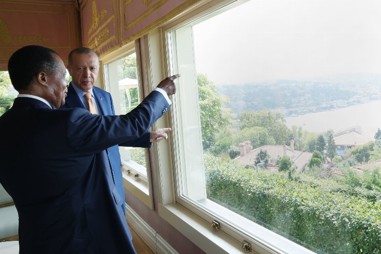 Kongolu mevkidaşından Cumhurbaşkanı Erdoğan'a ziyaret -