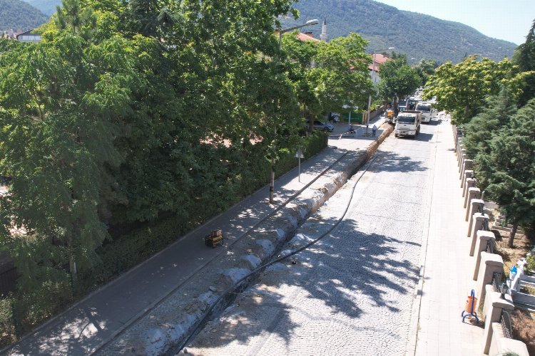 Konya Akşehir'in şebekesini yeniliyor -