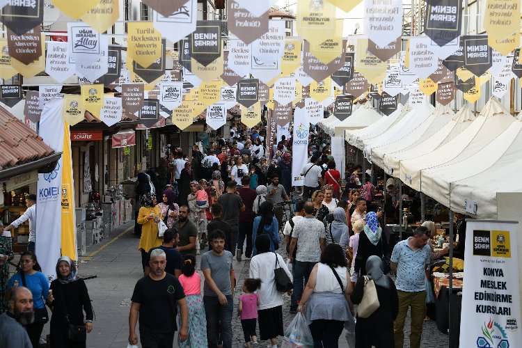 Konya'da 'tarihi bedesten' alışveriş günlerine hazırlanıyor -