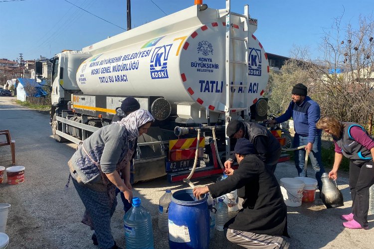 Konya, Hatay'a 'temiz su' sağlıyor -