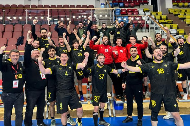 Konya Hentbol’da Süper Lig’e yükseldi -
