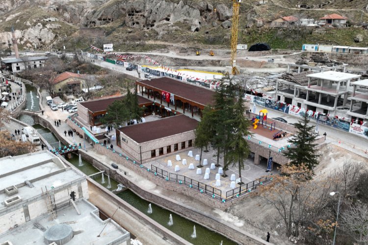 Konya Selçuklu'da tarihi hana uygun ilkokul hizmet girdi -