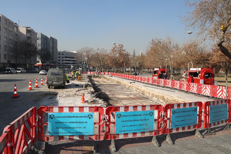 Konya ulaşım duraklarını 'kapalı' hale getirecek -