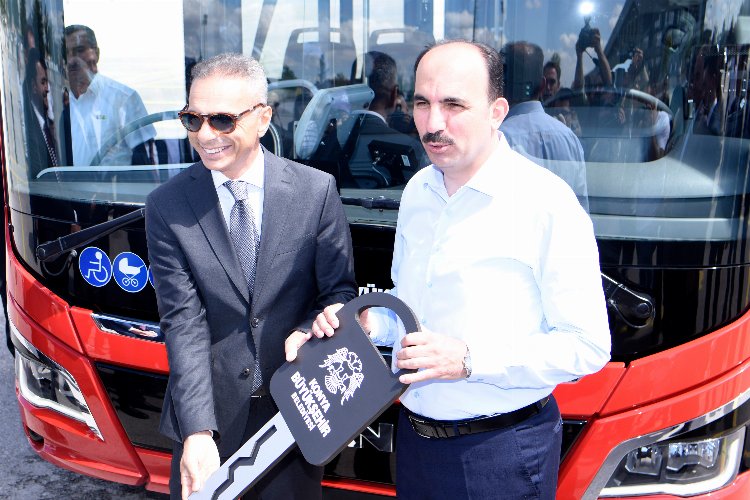 Konya'ya 71 otobüsün ilk bölümü teslim edildi -