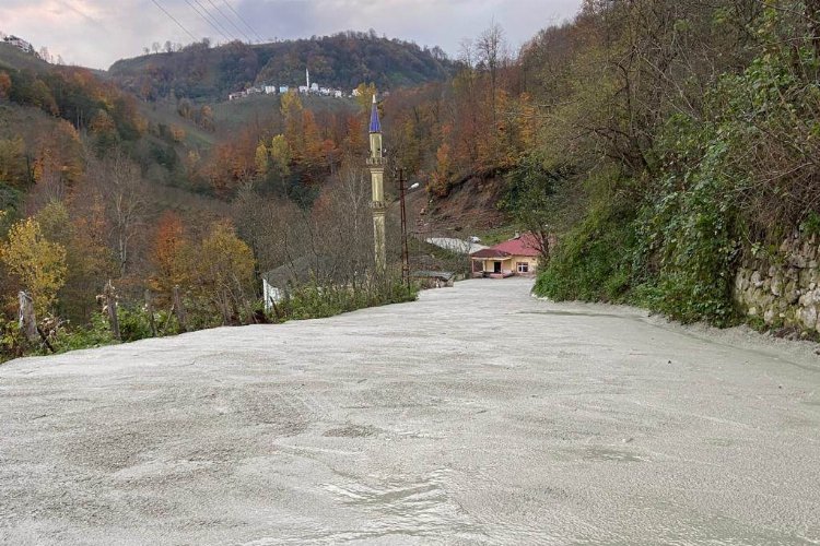 Korgan'da mahalleler beton yola kavuşuyor -