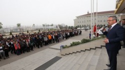 KÖŞKER GENÇLERİN HER ZAMAN YANINDA