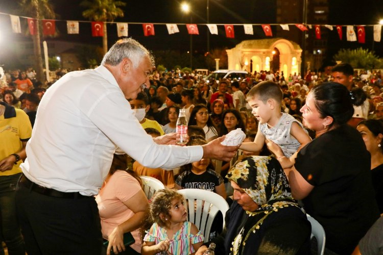 Kozan halkı Zeydan Karalar’ı bağrına bastı -