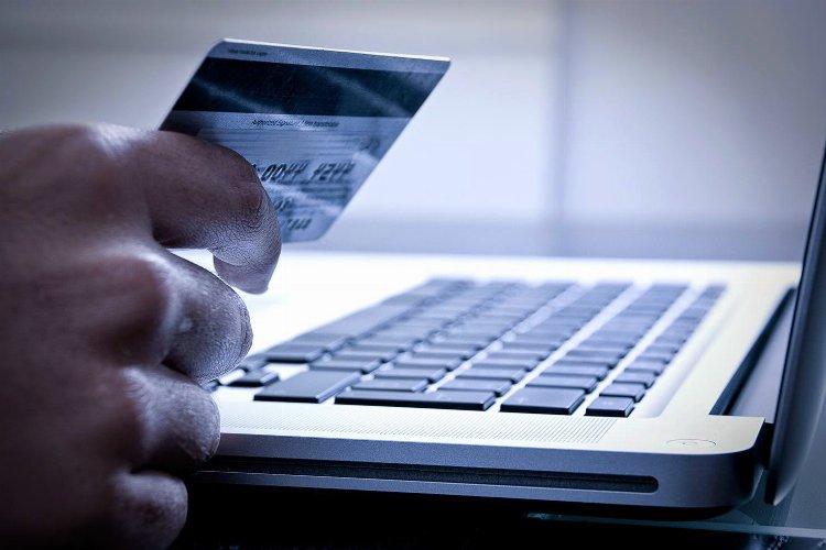 Kredi kartı bilgilerini korumanın sekiz yolu -