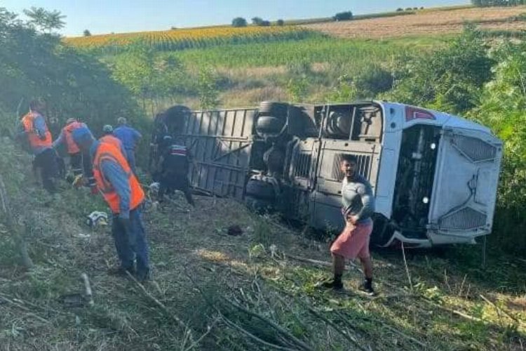Kırklareli'nde yolcu otobüsü devrildi: 6 ölü, 25 yaralı -