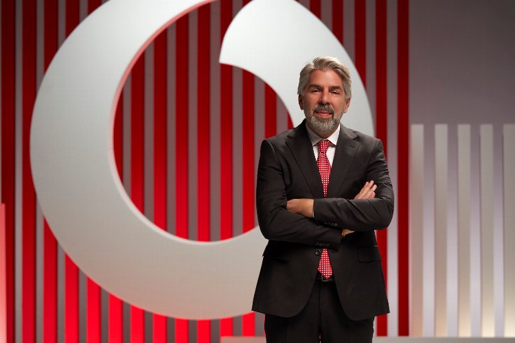 'Kırmızı Işık'tan kadınlara yönelik eğitim atağı -